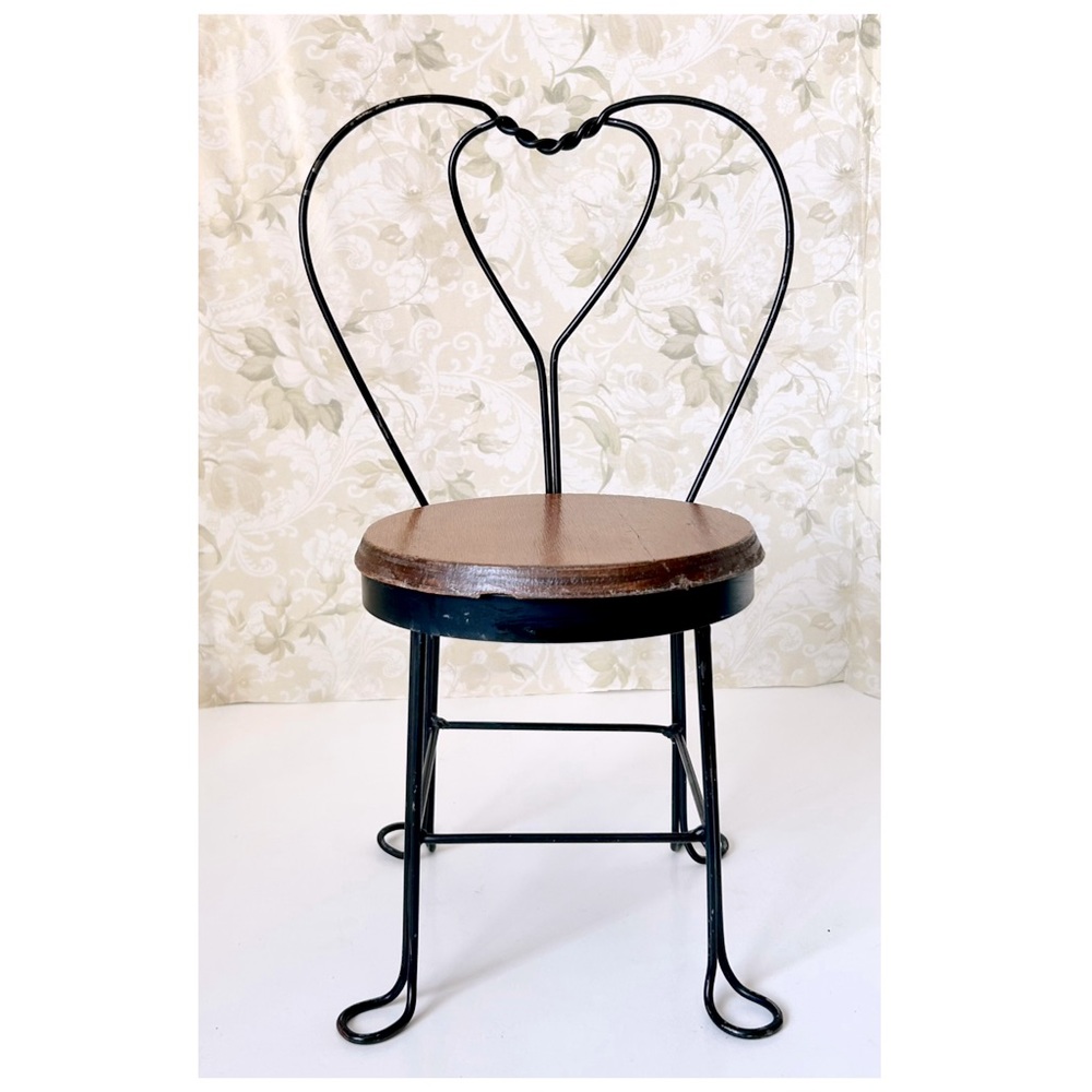 Vintage Wrought Iron Sweetheart Miniature Chair